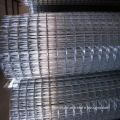 white pvc coated /galvanized welded wire mesh fence